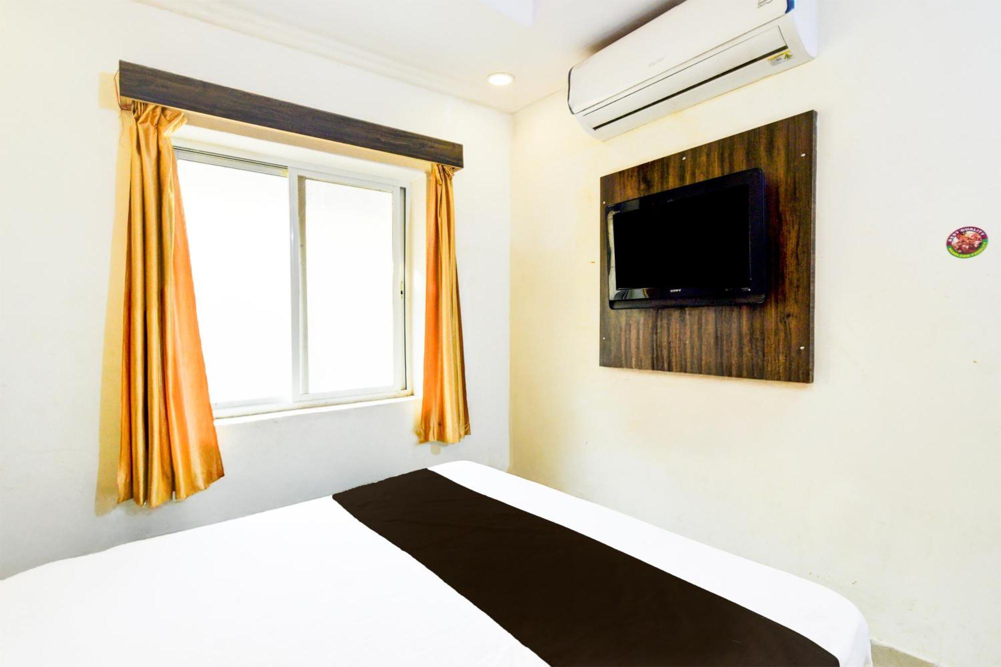 Hotel O Asian Residency Hyderabad Exterior foto